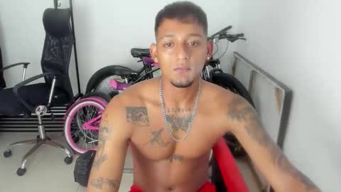 slim_master12 online show from May 11, 7:15 am