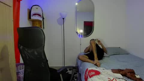 slim_master12 online show from February 21, 12:38 am