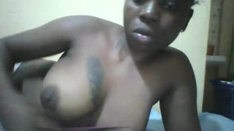 slim_petite_ebony online show from May 16, 8:07 pm