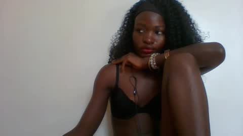 slimdiva online show from October 10, 6:52 am