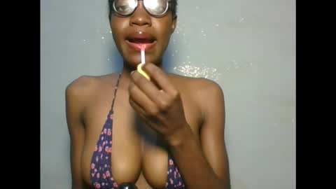 slimkatie__ online show from September 11, 4:14 am
