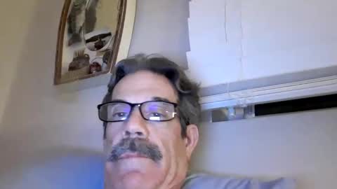Snapshot of slimmy57 chatting on January 17, 3:55 am slimmy57 online show from January 17, 3:55 am