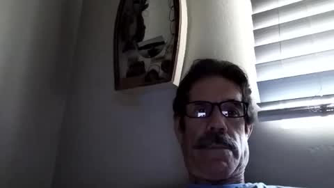 Snapshot of slimmy57 chatting on February 19, 6:21 pm slimmy57 online show from February 19, 6:21 pm