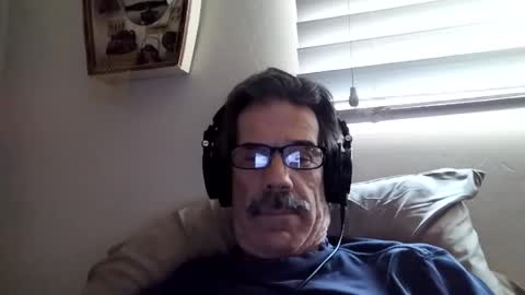 Snapshot of slimmy57 chatting on January 25, 10:07 pm slimmy57 online show from January 25, 10:07 pm