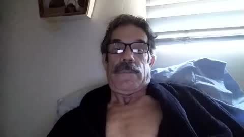 Snapshot of slimmy57 chatting on February 14, 7:12 pm slimmy57 online show from February 14, 7:12 pm