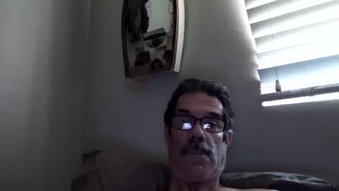 Snapshot of slimmy57 chatting on February 3, 8:03 pm slimmy57 online show from February 3, 8:03 pm