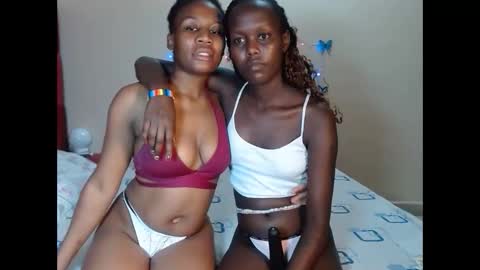 slimmy_kitties online show from October 16, 3:39 am