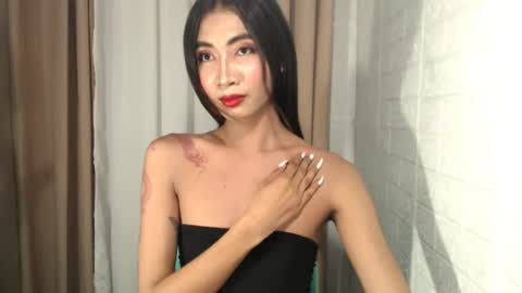 slimprettyjoira online show from July 3, 9:14 am