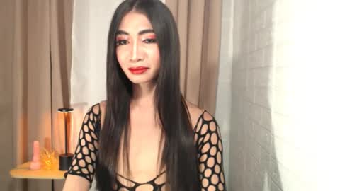 slimprettyjoira online show from July 5, 10:44 am