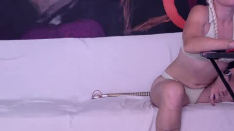 slip_inslide online show from July 15, 10:36 pm