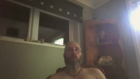 Snapshot of slutfucker20 chatting on January 10, 8:04 pm slutfucker20 online show from January 10, 8:04 pm