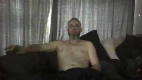 slutfucker20 online show from December 1, 9:18 am