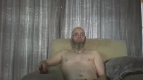 Snapshot of slutfucker20 chatting on January 12, 10:45 am slutfucker20 online show from January 12, 10:45 am