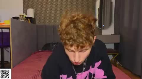 sluttsavage online show from August 3, 6:14 pm
