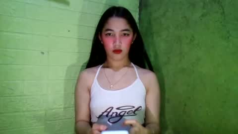 Snapshot of slutty_gretha chatting on February 12, 12:27 am Gretha online show from February 12, 12:27 am