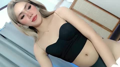 slutty_rose69 online show from May 28, 12:14 pm