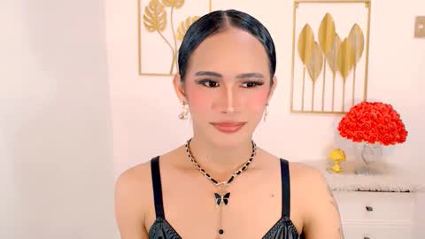 Snapshot of slutty_vanna chatting on March 4, 10:49 pm mia online show from March 4, 10:49 pm