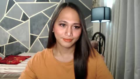 Snapshot of slutty_yesha chatting on December 1, 9:06 pm Slutty yesha online show from December 1, 9:06 pm