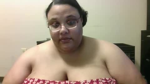 Snapshot of sluttyjess31 chatting on September 20, 11:52 pm Jessica online show from September 20, 11:52 pm