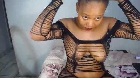 sluttykayy_ online show from October 21, 5:27 pm