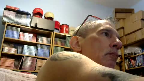 sluttyslave81 online show from June 17, 7:02 am