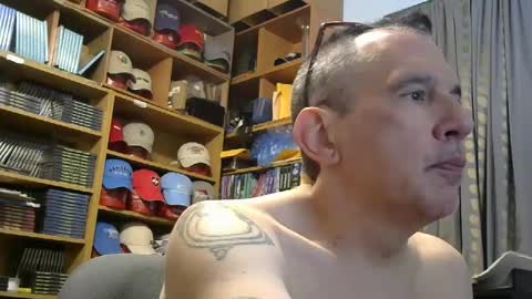 sluttyslave81 online show from October 11, 5:12 am