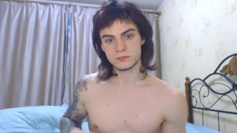 Gus online show from October 9, 6:35 pm