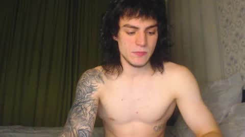 Gus online show from October 22, 10:11 pm