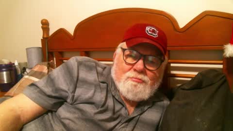 Snapshot of slydevil_sc chatting on December 1, 9:28 pm Sly online show from December 1, 9:28 pm