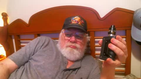 Snapshot of slydevil_sc chatting on September 21, 9:57 am Sly online show from September 21, 9:57 am