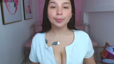 Mariana Torres online show from June 12, 1:21 pm