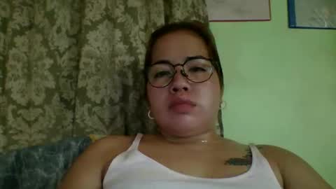 Lovewella online show from May 14, 2:54 am