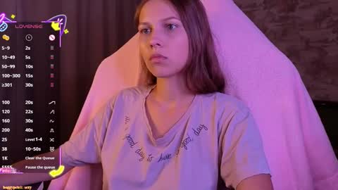 Emma online show from September 22, 4:11 pm