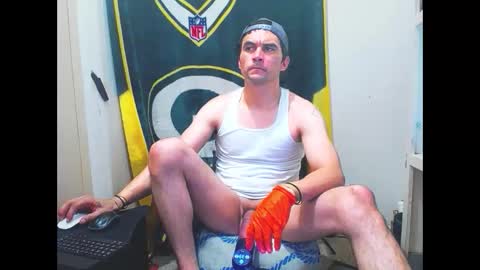 small wood21 online show from March 28, 7:48 pm