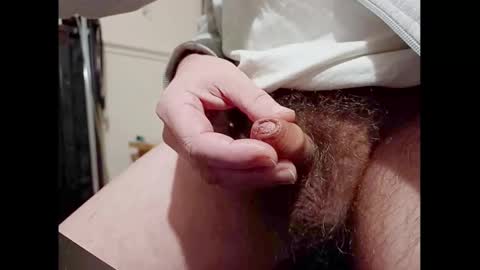 Snapshot of smallhairyuncut chatting on January 16, 10:02 pm Small Hairy Uncut online show from January 16, 10:02 pm