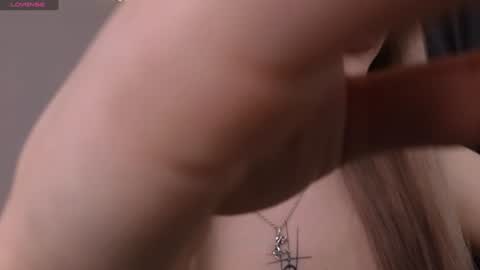 Manuna online show from December 14, 1:06 am