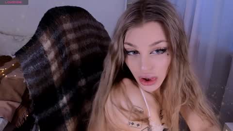 Manuna online show from January 15, 1:20 pm