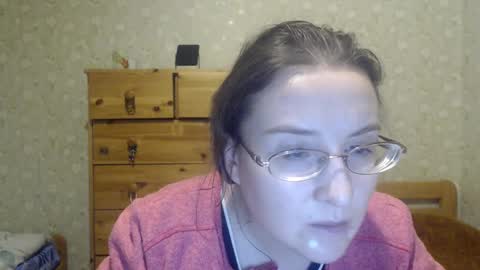 Snapshot of smart_rose chatting on February 10, 6:35 pm smart_rose online show from February 10, 6:35 pm