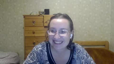 Snapshot of smart_rose chatting on March 7, 12:15 am smart_rose online show from March 7, 12:15 am