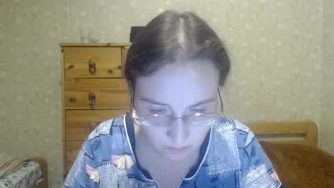 Snapshot of smart_rose chatting on February 2, 1:12 am smart_rose online show from February 2, 1:12 am