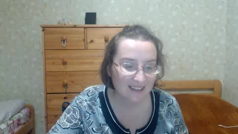 smart_rose online show from September 26, 8:50 pm