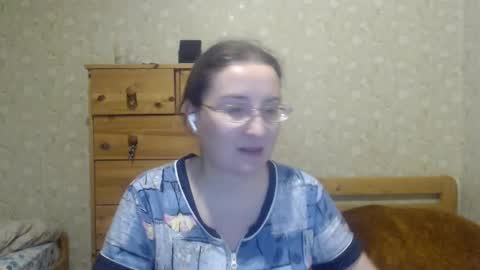 Snapshot of smart_rose chatting on February 3, 7:10 pm smart_rose online show from February 3, 7:10 pm