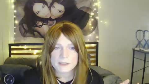 SmashingSamantha online show from October 8, 3:13 am