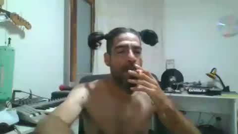 willy online show from July 7, 5:42 am