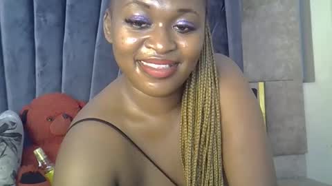 smiley_berry online show from October 10, 11:09 pm