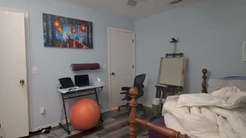 smilingwanker online show from February 19, 5:49 am