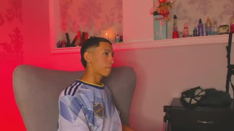 Mateo stiben online show from April 2, 4:09 am