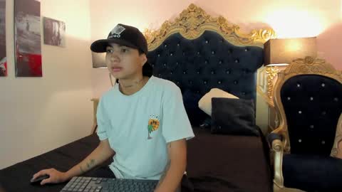 Smith Jay online show from December 4, 12:41 pm