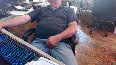 smly online show from July 30, 8:09 pm