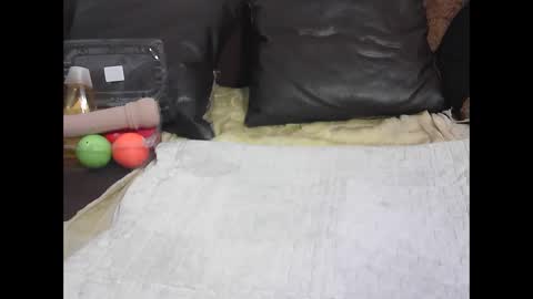 moi online show from September 10, 7:09 am